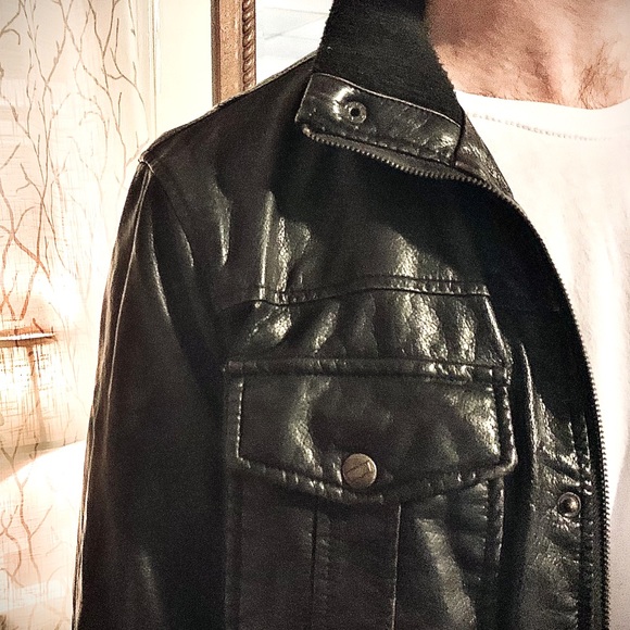 Levi Lether jacket - Picture 3 of 16
